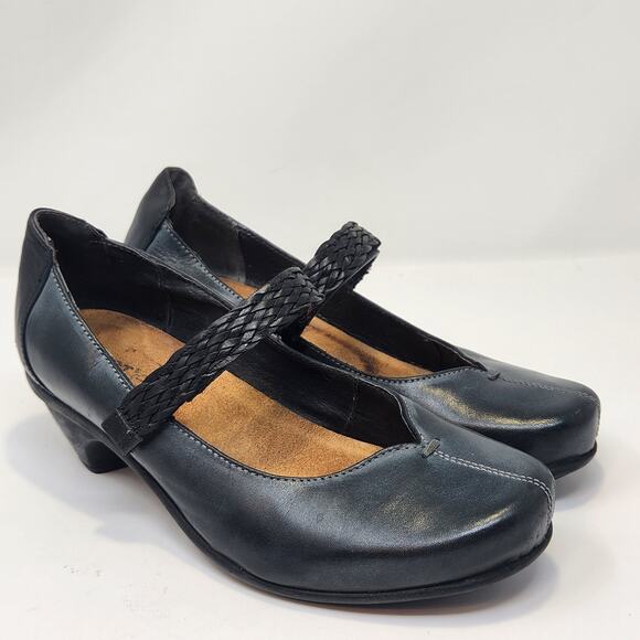 Naot Foward Mary Jane Navy Blue Leather Pumps Size 36 US 5 Distressed Comfort - Picture 1 of 9